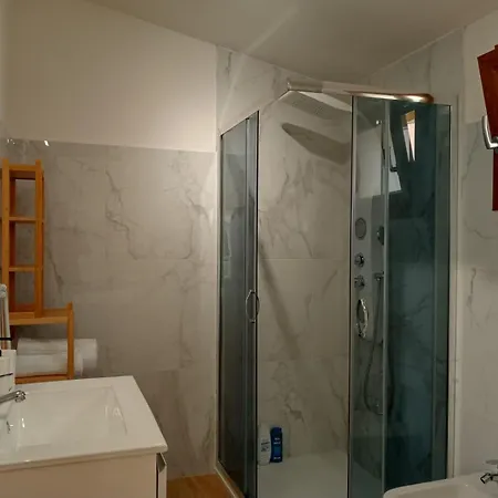 La Grotta Sardegna 5 Bedrooms Each With A Private Ensuite Bathroom Featuring A Hydromassage Shower Air Conditioning Apartamento Urzulei