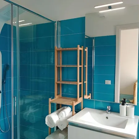 La Grotta Sardegna 5 Bedrooms Each With A Private Ensuite Bathroom Featuring A Hydromassage Shower Air Conditioning Urzulei