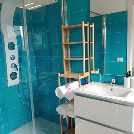 La Grotta Sardegna 5 Bedrooms Each With A Private Ensuite Bathroom Featuring A Hydromassage Shower Air Conditioning * Urzulei