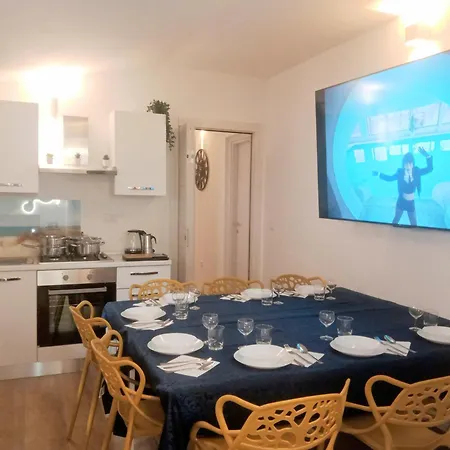 Apartamento La Grotta Sardegna 5 Bedrooms Each With A Private Ensuite Bathroom Featuring A Hydromassage Shower Air Conditioning